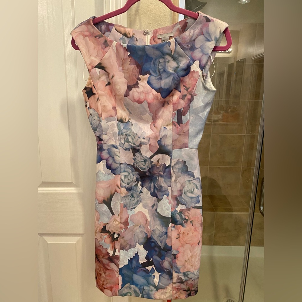 H&M spring dress. Size 6. Knee length